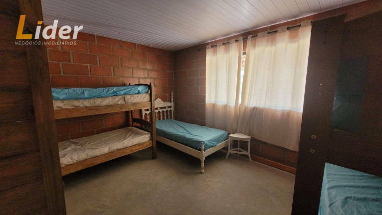 Imagem Casa com 3 Quartos à Venda, 220 m² em Humaitá - Juiz De Fora Imagem Casa com 3 Quartos à Venda, 220 m² em Humaitá - Juiz De Fora