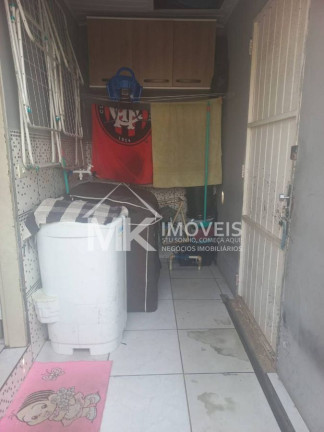 Imagem Casa com 7 Quartos à Venda, 185 m² em Holandez - Piraquara Imagem Casa com 7 Quartos à Venda, 185 m² em Holandez - Piraquara