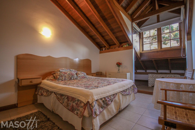 Imagem Apartamento com 2 Quartos à Venda, 9.443 m² em Centro - Gramado