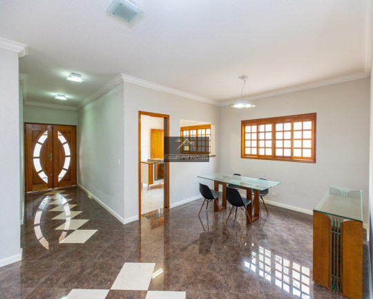 Imagem Casa com 3 Quartos à Venda, 306 m² em Vila Represa - São Paulo Imagem Casa com 3 Quartos à Venda, 306 m² em Vila Represa - São Paulo