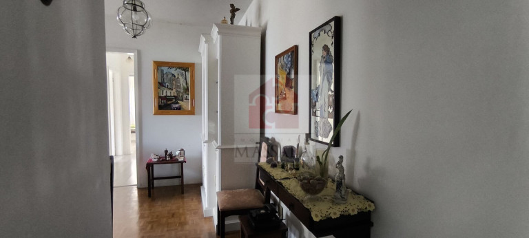 Imagem Apartamento com 2 Quartos à Venda, 84 m² em Menino Deus - Porto Alegre Imagem Apartamento com 2 Quartos à Venda, 84 m² em Menino Deus - Porto Alegre