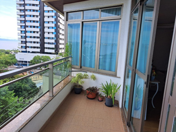 Imagem Apartamento com 4 Quartos à Venda, 293 m² em Agronômica - Florianópolis