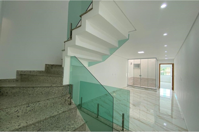 Imagem Casa com 3 Quartos à Venda, 200 m² em Vila Salete - São Paulo Imagem Casa com 3 Quartos à Venda, 200 m² em Vila Salete - São Paulo