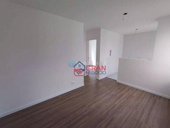 Imagem Apartamento com 2 Quartos à Venda, 40 m² em Jardim Santo Antônio - Almirante Tamandaré Imagem Apartamento com 2 Quartos à Venda, 40 m² em Jardim Santo Antônio - Almirante Tamandaré