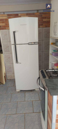 Imagem Casa com 2 Quartos à Venda, 130 m² em Santo Antônio - Louveira