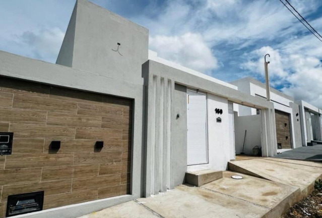 Imagem Casa com 3 Quartos à Venda, 130 m²