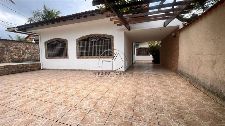 Imagem Casa com 2 Quartos à Venda, 252 m² em Caicara - Praia Grande Imagem Casa com 2 Quartos à Venda, 252 m² em Caicara - Praia Grande