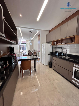 Imagem Casa com 3 Quartos à Venda, 172 m² em Santa Genoveva - Goiânia