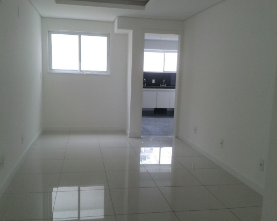 Imagem Imóvel com 4 Quartos à Venda, 300 m² em Santa Helena - Juiz De Fora Imagem Imóvel com 4 Quartos à Venda, 300 m² em Santa Helena - Juiz De Fora