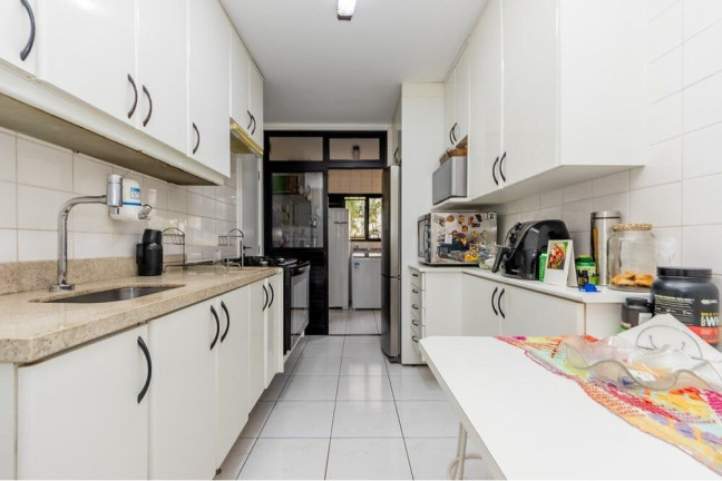 Imagem Apartamento com 3 Quartos à Venda, 101 m² em Moema - São Paulo Imagem Apartamento com 3 Quartos à Venda, 101 m² em Moema - São Paulo