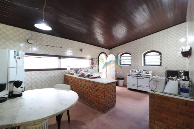 Imagem Casa com 6 Quartos à Venda, 379 m² em Albuquerque - Teresópolis Imagem Casa com 6 Quartos à Venda, 379 m² em Albuquerque - Teresópolis