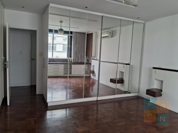 Imagem Apartamento com 4 Quartos à Venda, 287 m² em Copacabana - Rio De Janeiro
