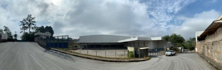Galpão à Venda ou Locação, 6 m² em Vila Jovina - Cotia