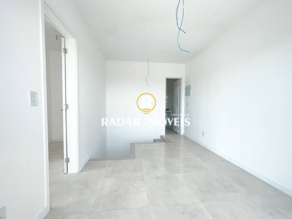Imagem Apartamento com 2 Quartos à Venda, 124 m² em Centro - Cabo Frio