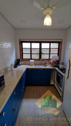 Imagem Casa com 3 Quartos à Venda, 228 m² em Centro - Ubatuba Imagem Casa com 3 Quartos à Venda, 228 m² em Centro - Ubatuba