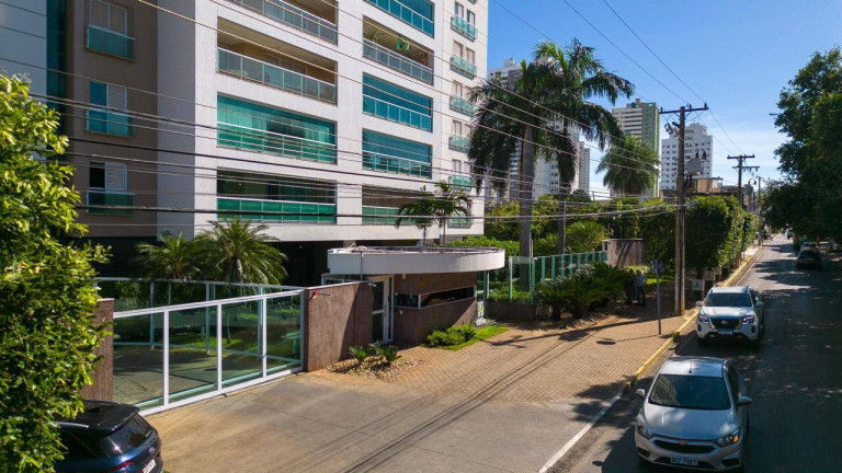 Imagem Cobertura com 4 Quartos à Venda, 410 m² em Duque De Caxias - Cuiabá Imagem Cobertura com 4 Quartos à Venda, 410 m² em Duque De Caxias - Cuiabá