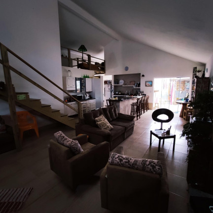 Imagem Imóvel com 4 Quartos à Venda, 160 m² em Ambrósio - Garopaba Imagem Imóvel com 4 Quartos à Venda, 160 m² em Ambrósio - Garopaba