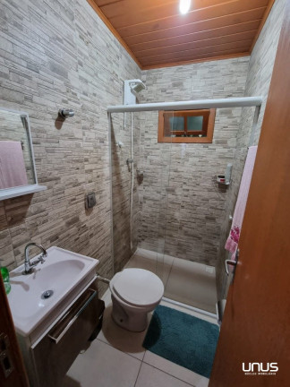 Imagem Casa de Condomínio com 3 Quartos à Venda,  em Taquaras - Rancho Queimado