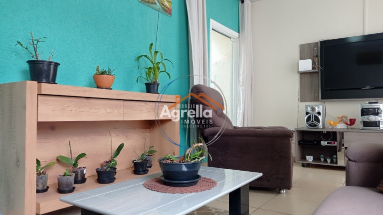 Imagem Casa com 4 Quartos à Venda, 108 m² em Vila Bianchi - Mogi Mirim Imagem Casa com 4 Quartos à Venda, 108 m² em Vila Bianchi - Mogi Mirim
