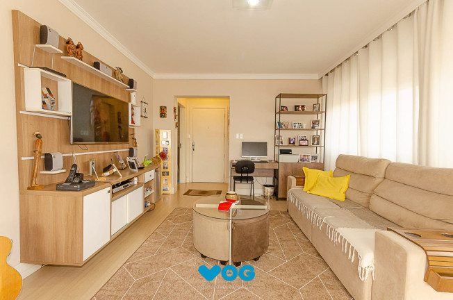 Imagem Imóvel com 3 Quartos à Venda, 117 m² em Petrópolis - Porto Alegre Imagem Imóvel com 3 Quartos à Venda, 117 m² em Petrópolis - Porto Alegre