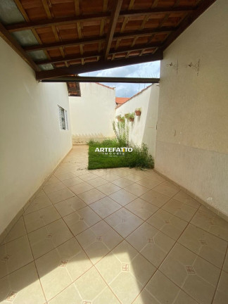 Imagem Casa com 3 Quartos à Venda, 130 m² em Residencial José De Carlos - Franca Imagem Casa com 3 Quartos à Venda, 130 m² em Residencial José De Carlos - Franca