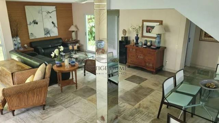 Imagem Casa com 4 Quartos à Venda, 504 m²