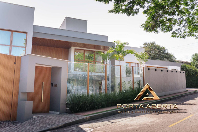 Imagem Casa com 3 Quartos à Venda, 400 m² em Das águas - Ipatinga Imagem Casa com 3 Quartos à Venda, 400 m² em Das águas - Ipatinga