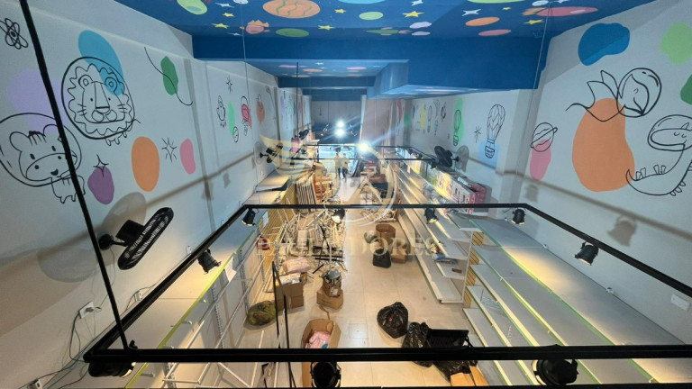 Ponto Comercial para Alugar, 230 m² em Centro - Ubatuba