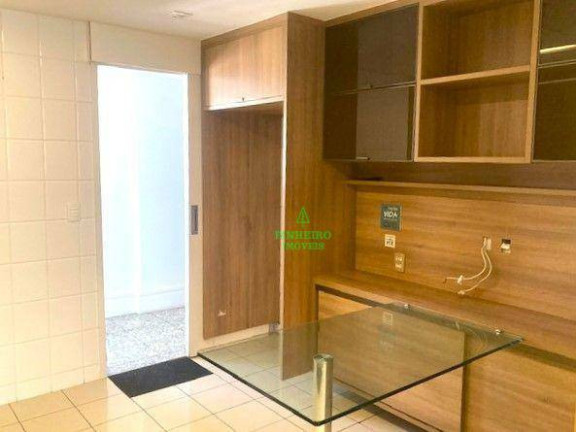 Imagem Apartamento com 4 Quartos à Venda, 137 m² em Icaraí - Niterói
