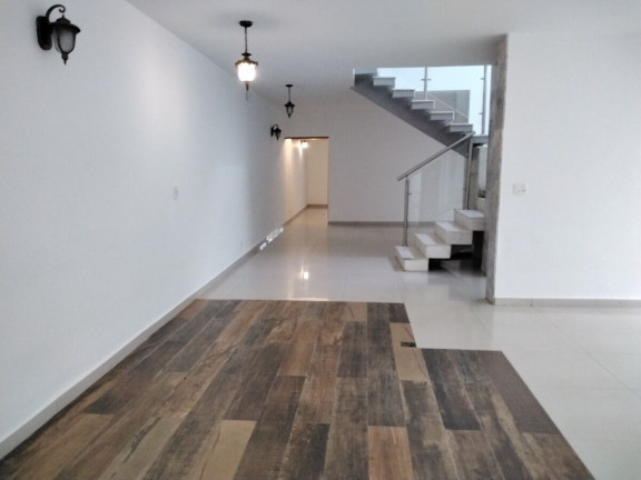 Imagem Casa com 3 Quartos à Venda, 300 m² em Planalto Paulista - São Paulo Imagem Casa com 3 Quartos à Venda, 300 m² em Planalto Paulista - São Paulo