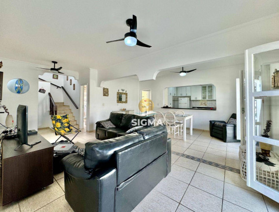 Imagem Casa com 3 Quartos à Venda, 230 m² em Enseada - Guarujá