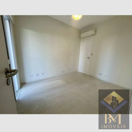 Imagem Apartamento com 3 Quartos à Venda, 134 m² em Gonzaga - Santos
