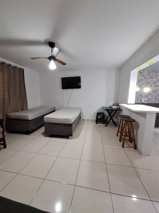Imagem Kitnet com 1 Quarto à Venda, 30 m² em Guilhermina - Praia Grande