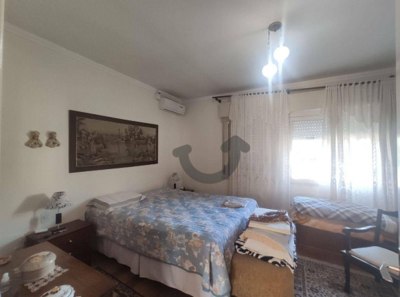 Imagem Casa com 4 Quartos à Venda, 292 m² em Centro - Santa Cruz Do Sul