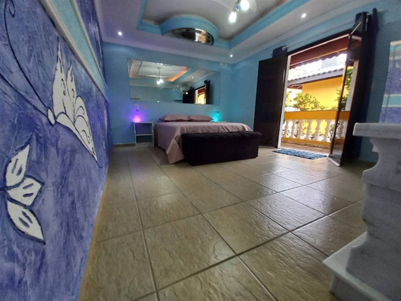 Imagem Casa com 5 Quartos à Venda, 450 m² em Balneário Flórida - Praia Grande Imagem Casa com 5 Quartos à Venda, 450 m² em Balneário Flórida - Praia Grande