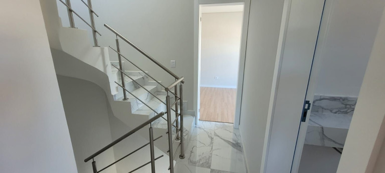 Imagem Casa com 3 Quartos à Venda, 102 m² em Cajuru - Curitiba