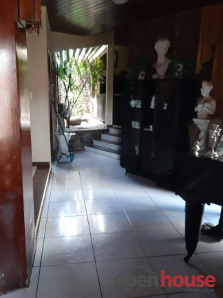 Imagem Casa com 3 Quartos à Venda, 249 m² em Capim Macio - Natal