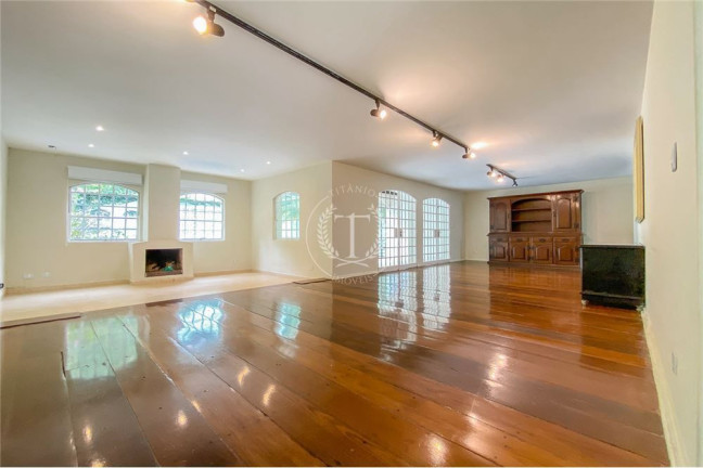 Imagem Casa com 3 Quartos à Venda, 440 m² em Morumbi - São Paulo
