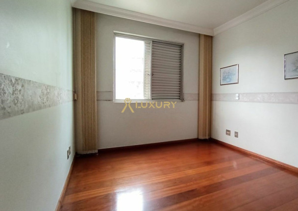 Imagem Imóvel com 4 Quartos à Venda, 220 m² em Buritis - Belo Horizonte