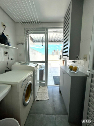Imagem Apartamento com 3 Quartos à Venda, 198 m² em Estreito - Florianópolis