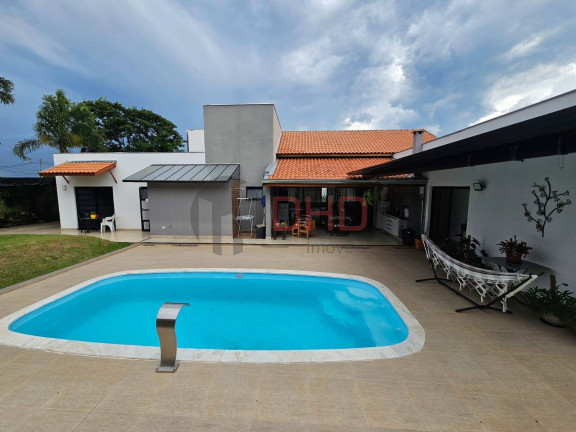 Casa com 4 Quartos à Venda, 240 m² em Jardim Dacha Sorocaba - Sorocaba