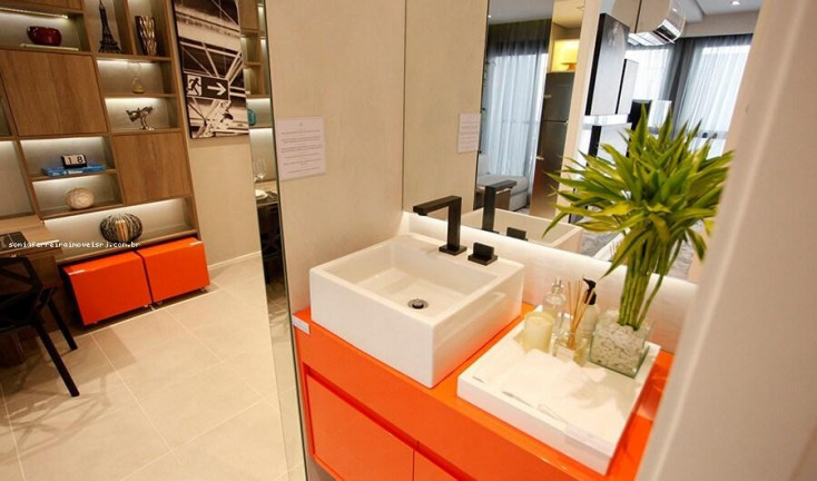 Imagem Imóvel com 1 Quarto à Venda, em Centro - Rio De Janeiro Imagem Imóvel com 1 Quarto à Venda, em Centro - Rio De Janeiro