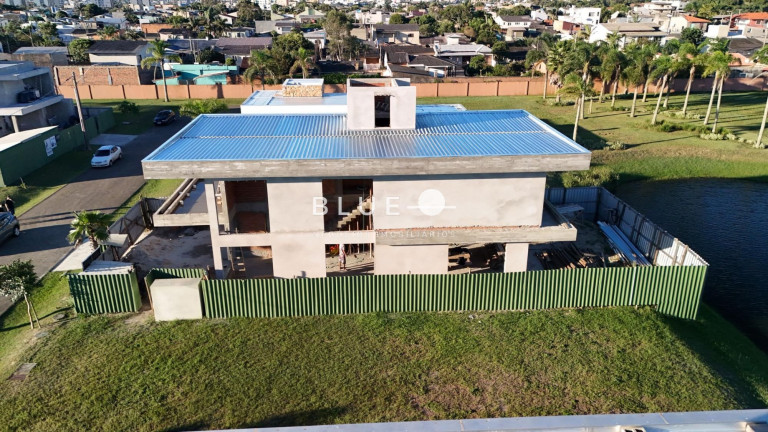 Imagem Casa de Condomínio com 4 Quartos à Venda, 359 m² em Centro - Torres Imagem Casa de Condomínio com 4 Quartos à Venda, 359 m² em Centro - Torres