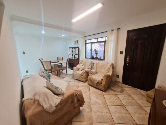 Casa com 2 Quartos à Venda, 110 m² em Embaré - Santos