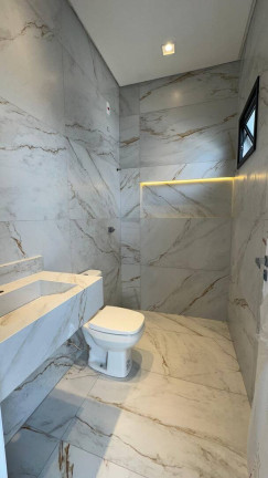 Imagem Casa com 3 Quartos à Venda, 172 m² em Recanto Tropical - Cascavel