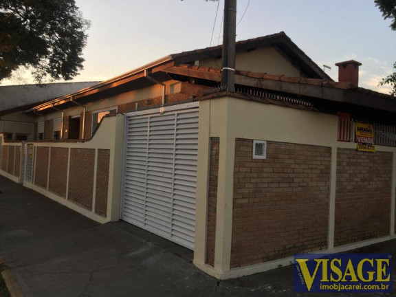 Imagem Casa com 3 Quartos à Venda, em Pq. Brasil - Jacareí Imagem Casa com 3 Quartos à Venda, em Pq. Brasil - Jacareí