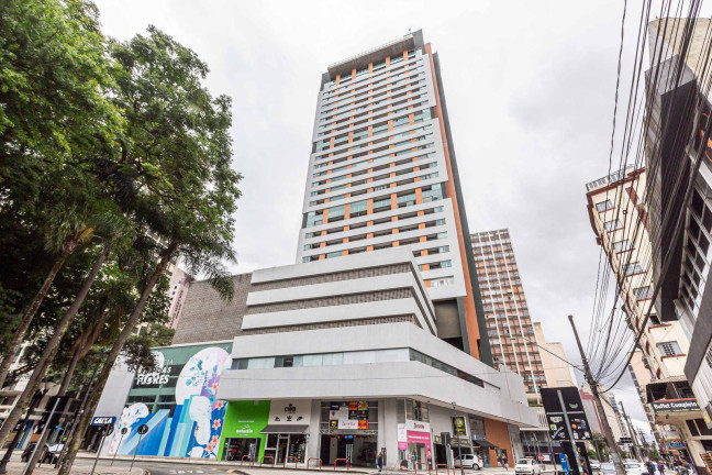 Imagem Apartamento com 1 Quarto para Alugar, 33 m² em Centro - Curitiba Imagem Apartamento com 1 Quarto para Alugar, 33 m² em Centro - Curitiba