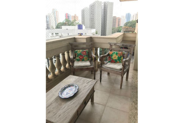 Imagem Apartamento com 4 Quartos à Venda, 146 m² em Vila Suzana - São Paulo