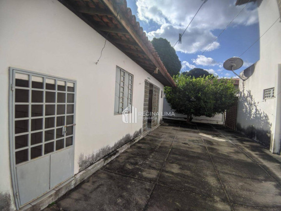 Imagem Casa com 3 Quartos à Venda, 190 m² em Horto - Teresina