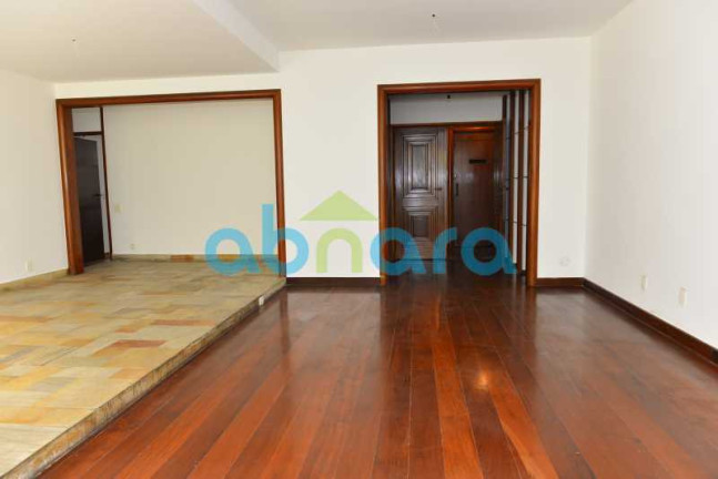 Imagem Apartamento com 3 Quartos à Venda, 200 m² em Copacabana - Rio De Janeiro Imagem Apartamento com 3 Quartos à Venda, 200 m² em Copacabana - Rio De Janeiro